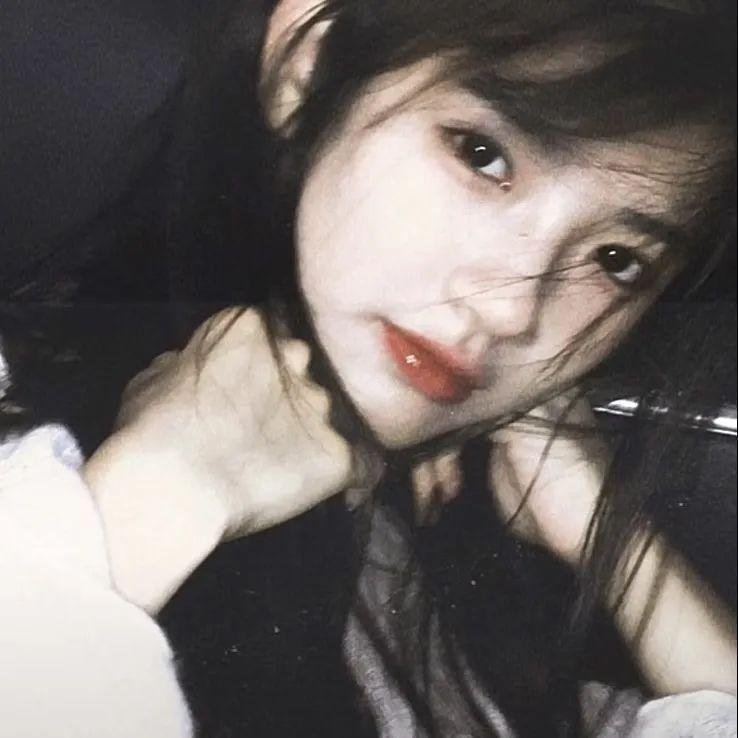 爱很真水很深